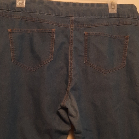 EVERYTHING MUST GO‼️ STORE CLOSING‼️ MAKE OFFER‼️ - Picture 6 of 7